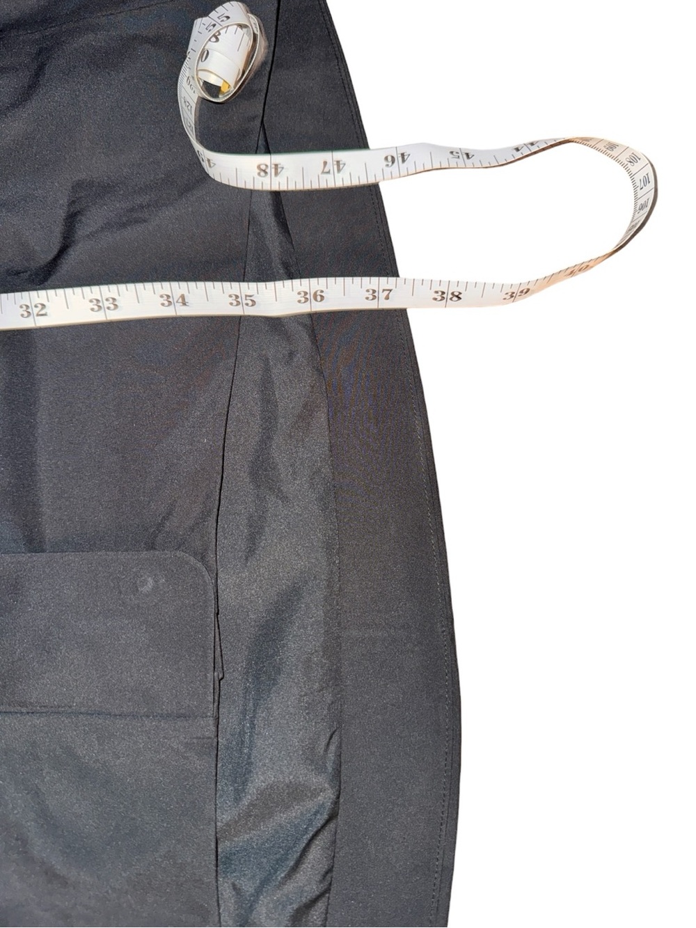 Lululemon Rain Rebel Jacket Black NWT Waterproof Raincoat Sizes 8 & 10 - Picture 13 of 15